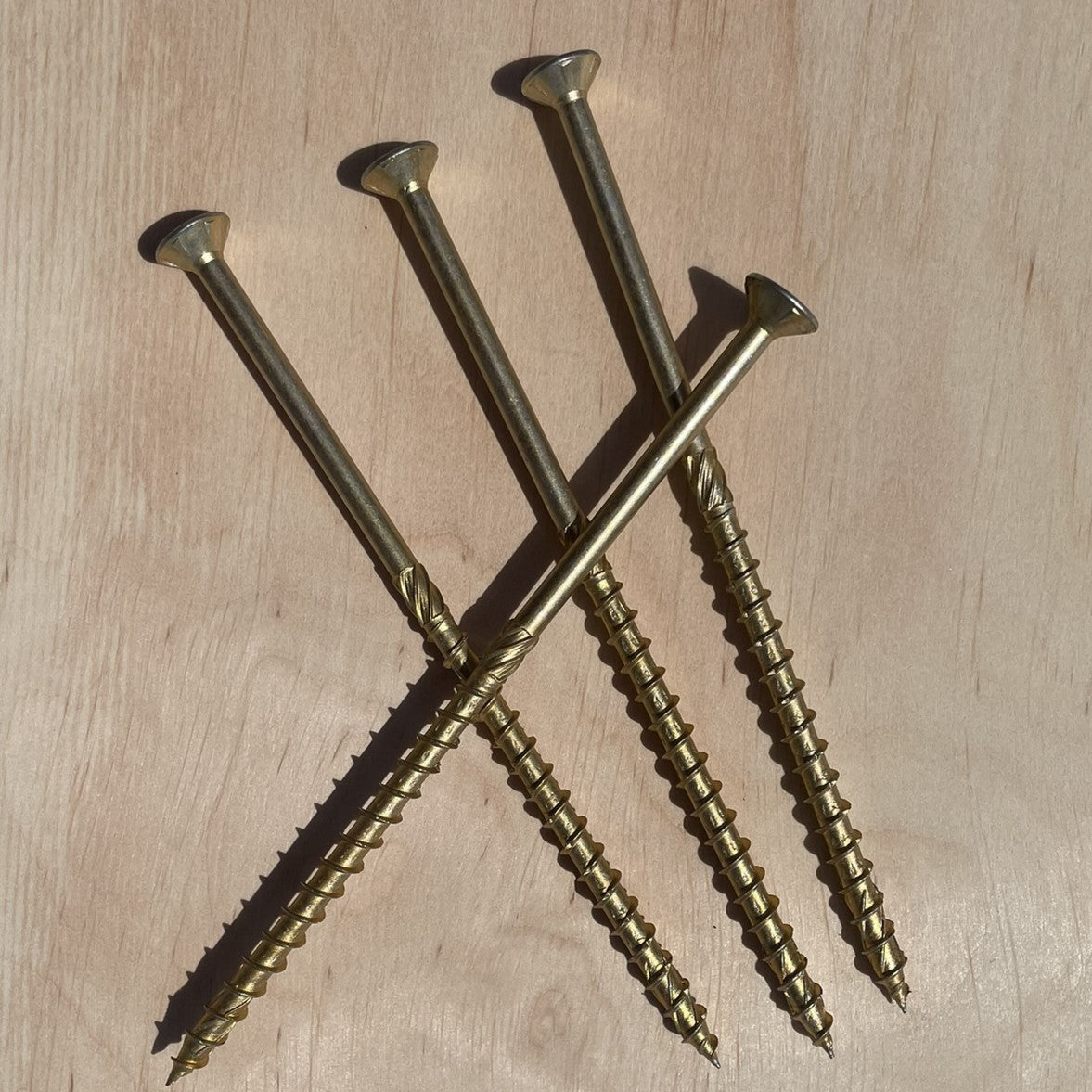 Koka skrūves ar iegremdētu galvu KMWHT Torx 100 gab.